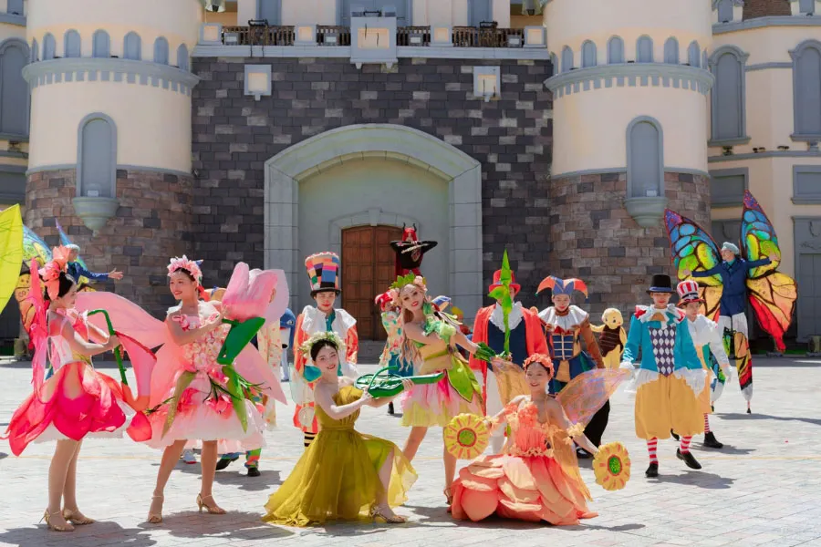 10 Best Things to Do in VinWonders Nha Trang in 2026 3 Colorful fantasy characters in Fairyland at VinWonders Nha Trang