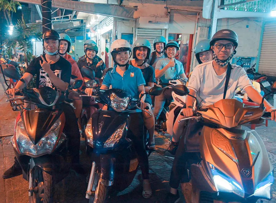 otorbike Tours in Ho Chi Minh City by Saigon Adventure with foreign tourists