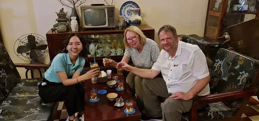 Nguyen Hue Walking Street: The Heart of Ho Chi Minh City You Shouldn't Miss 9 Best cafés near Nguyen Hue Walking Street in District 1