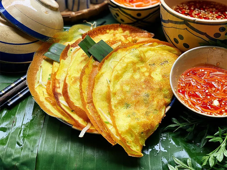 Vietnamese Pancakes in the Mekong Delta: A Crispy Local Food Experience