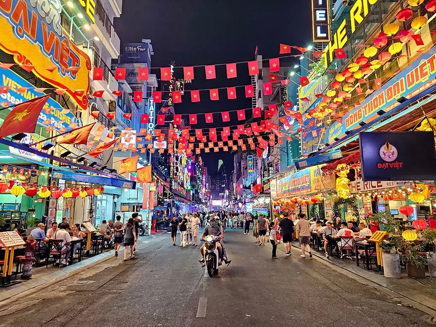 Best Street Food Near Bui Vien Walking Street 10 Taste the flavors of Saigon through local street food and family-run eateries