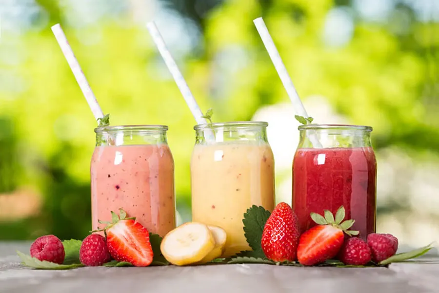 Local Drinks to Try During a Food Tour in Vietnam: 12 Authentic Beverages You Shouldn't Miss 6 A fresh Vietnamese fruit smoothie is one of the easiest ways to cool off while exploring the country, especially during warm tropical afternoons.