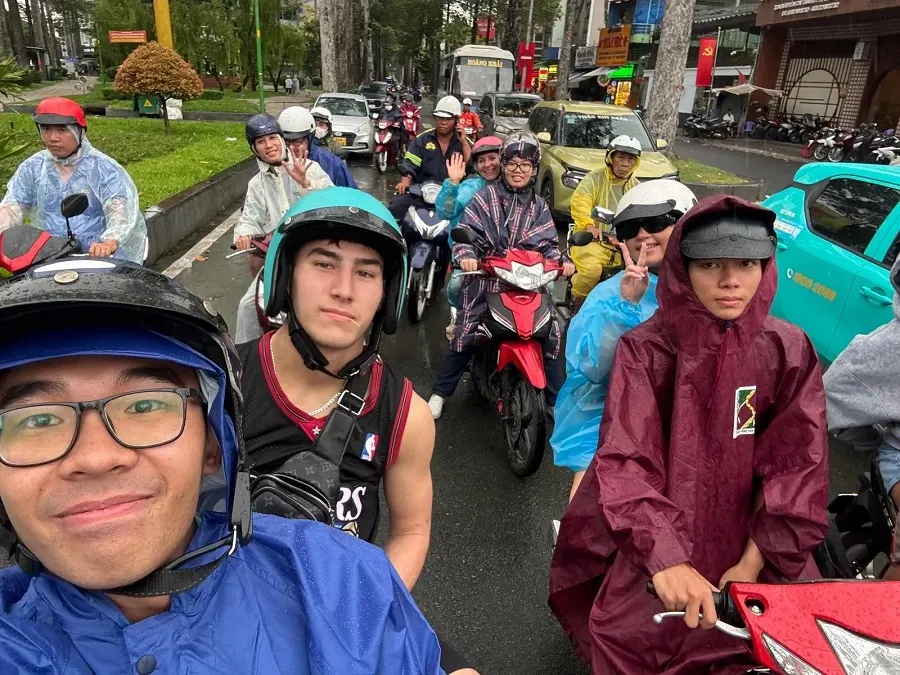 Can You Explore Ho Chi Minh City in the Rain? A Practical Guide for Travelers 3 Even the rain cannot stop travelers from enjoying an unforgettable Ho Chi Minh City adventure