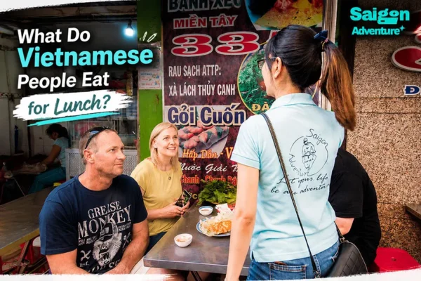 What Do Vietnamese People Eat for Lunch? A Local Food Guide