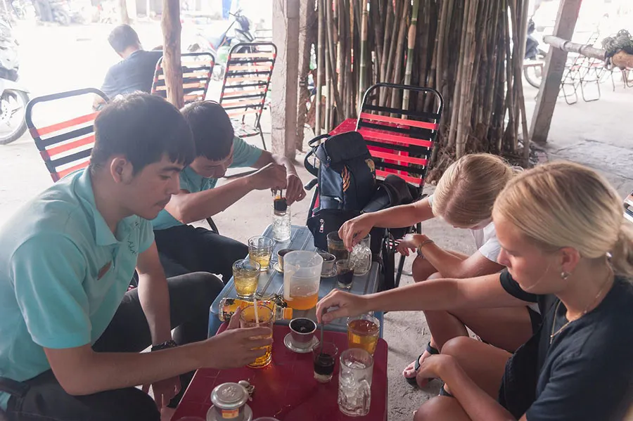 Why Are Vietnamese Sidewalk Cafés Such a Big Part of Saigon Life? 4 Small sidewalk coffee stalls give travelers an authentic glimpse into how Saigon locals socialize in everyday life.