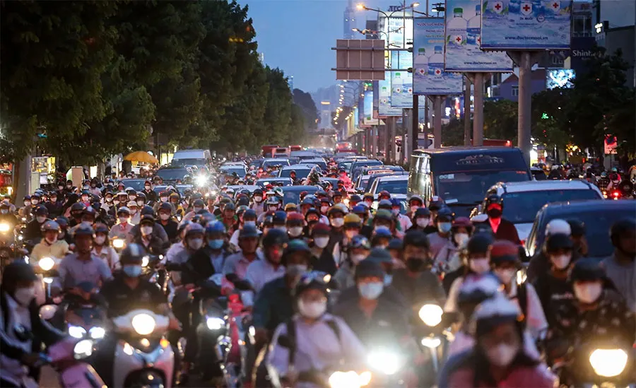 Saigon Rush Hour: Best Travel Times and Congestion Hotspots 5 District 3 has busy traffic corridors connecting residential areas with central Saigon