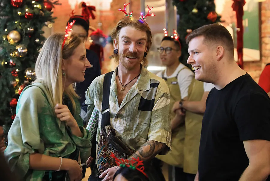 Christmas in Ho Chi Minh City: A first-time visitor’s guide 3 Locals and tourists sharing the festive atmosphere on a busy Saigon street