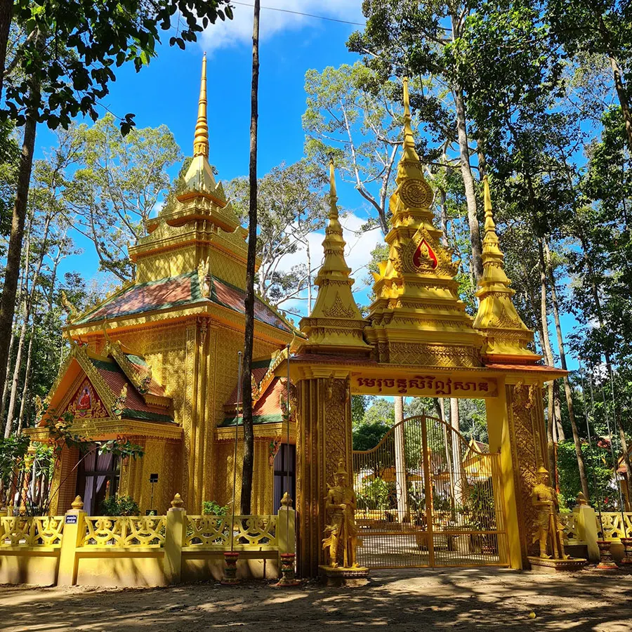 Tra Vinh and Soc Trang: Khmer Culture in the Mekong Delta 2 Ang Pagoda showcasing beautiful Khmer Buddhist architecture in Tra Vinh